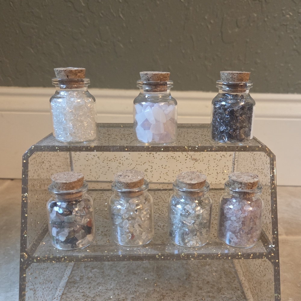 Assorted Quartz Crystal Vials Set - Picture 2 of 3